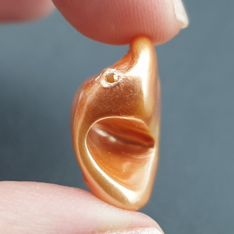 Seashell Nugget with Hole 22x21 mm no 156