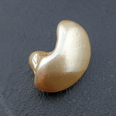 Seashell bryłka z dziurką 23x15 mm nr 187