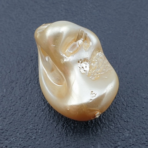 Seashell bryłka z dziurką 23x16 mm nr 182