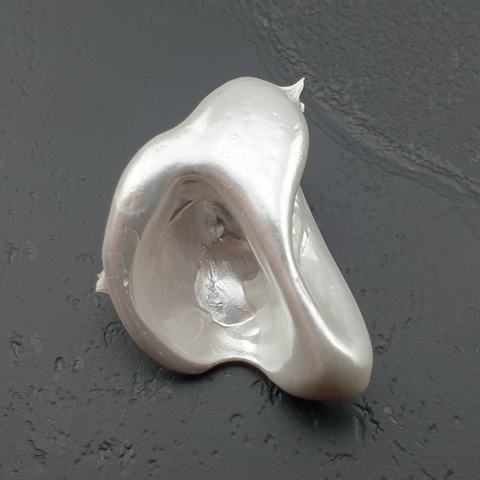 Seashell Nugget with Hole 23x16 mm no 73