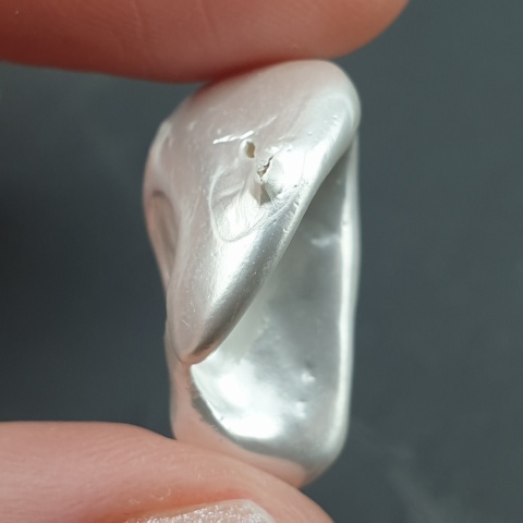 Seashell Nugget with Hole 23x16 mm no 73