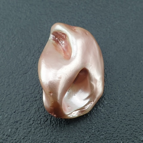 Seashell Nugget with Hole 23x17 mm no 149