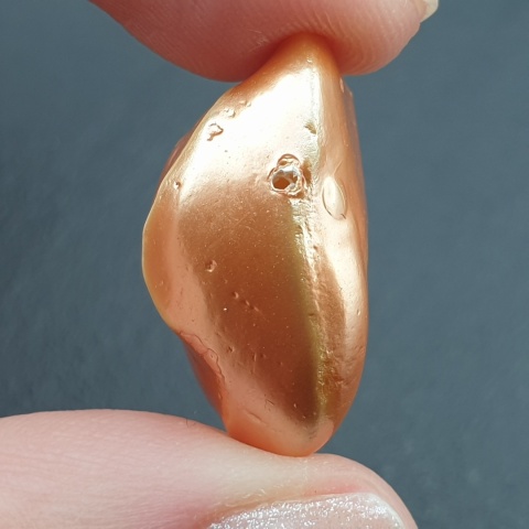 Seashell bryłka z dziurką 23x17 mm nr 158