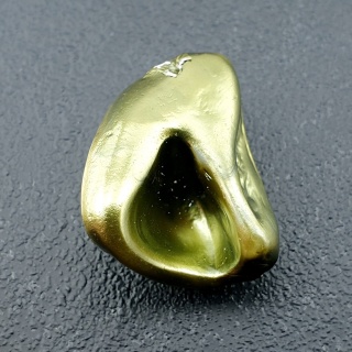 Seashell bryłka z dziurką 23x18 mm nr 108