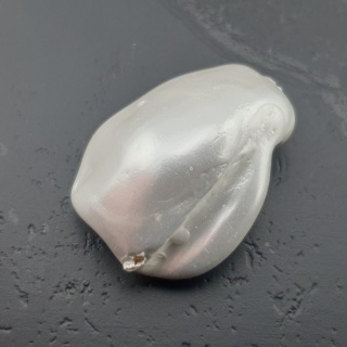 Seashell bryłka z dziurką 23x18 mm nr 95