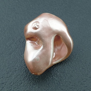 Seashell bryłka z dziurką 24x19 mm nr 147