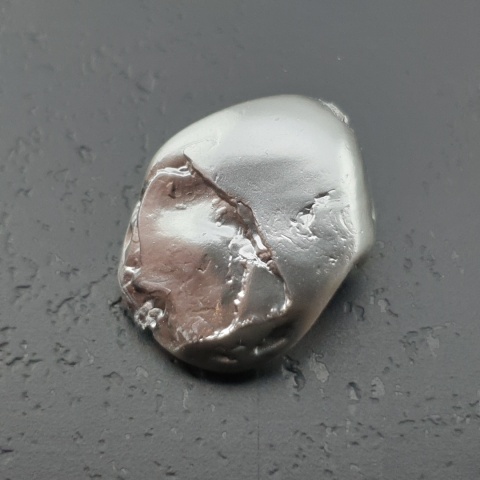 Seashell bryłka z dziurką 15x12 mm nr 313