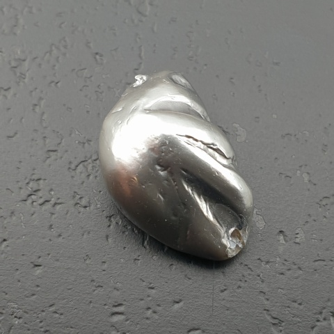 Seashell bryłka z dziurką 15x9 mm nr 311