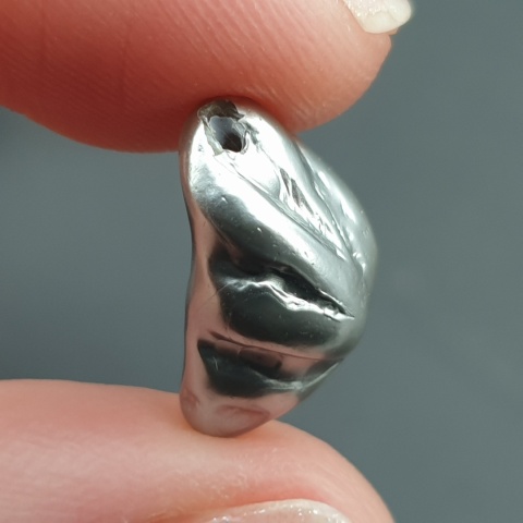 Seashell bryłka z dziurką 15x9 mm nr 311