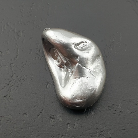 Seashell bryłka z dziurką 16x11 mm nr 301