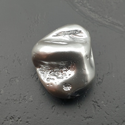 Seashell Nugget with Hole 16x15 mm no 302