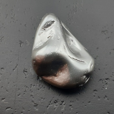 Seashell Nugget with Hole 18x14 mm no 291