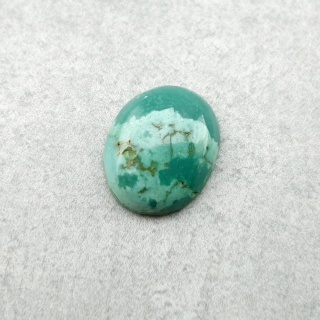 Tibetan turquoise cabochon 10x8 mm no 312