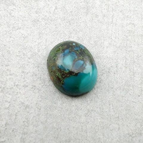 Turkus tybetański kaboszon 10x8 mm nr 313