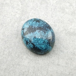 Tibetan turquoise cabochon 12x10 mm no 348