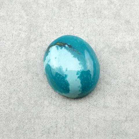 Tibetan turquoise cabochon 12x10 mm no 352