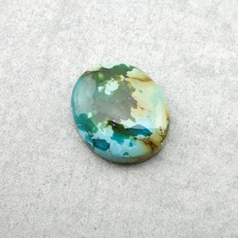Turkus tybetański kaboszon 12x10 mm nr 355