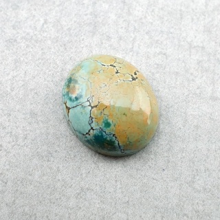 Tibetan turquoise cabochon 12x10 mm no 358