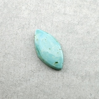 Tibetan turquoise cabochon 12x6 mm no 327