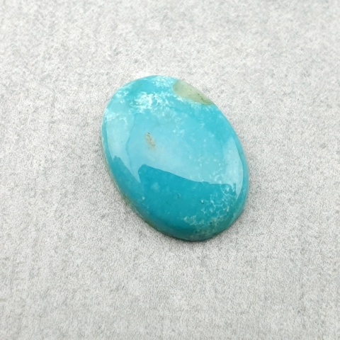 Tibetan turquoise cabochon 20x14 mm no 385