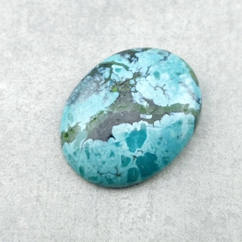 Tibetan turquoise cabochon 21x16 mm no 387