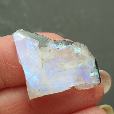 Moonstone Polished Nugget 24x21 mm no 416