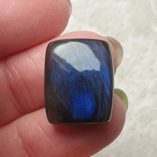 Labradoryt kaboszon 18x15 mm nr B797
