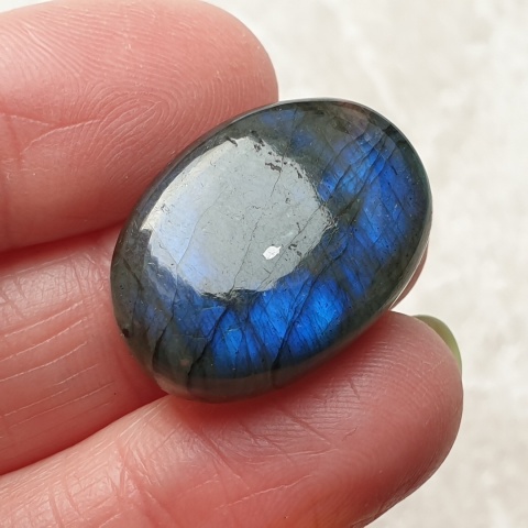 Labradoryt kaboszon 25x18 mm nr B768