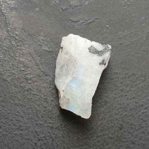 Moonstone Polished Nugget 19x14 mm no 464