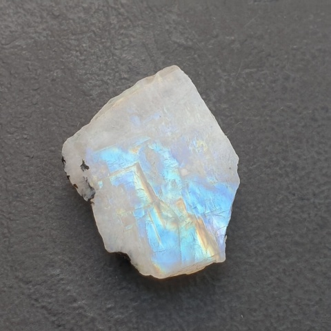 Moonstone Polished Nugget 24x19 mm no 483