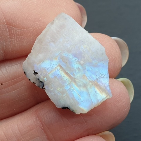 Moonstone Polished Nugget 24x19 mm no 483