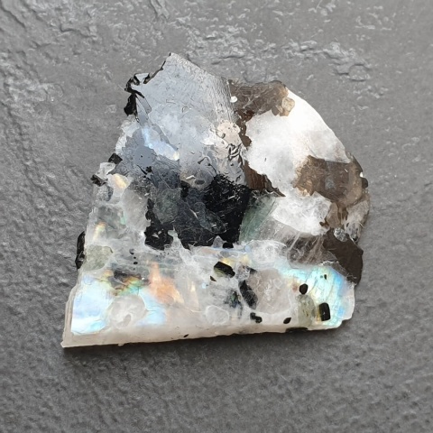 Moonstone Polished Nugget 27x27 mm no 452