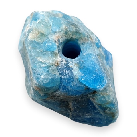 Apatyt bryłka z dziurką 29x23 mm nr 115