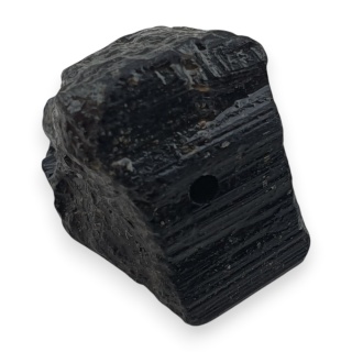 Czarny turmalin bryłka z dziurką 15x12 mm nr 371