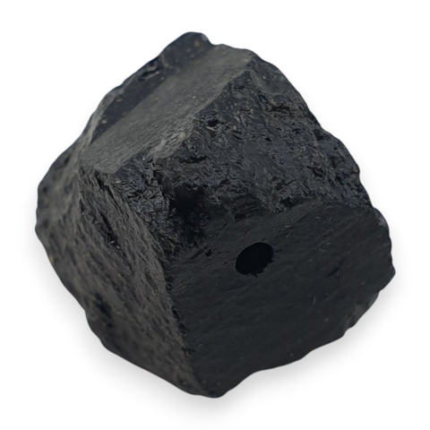 Czarny turmalin bryłka z dziurką 15x13 mm nr 349