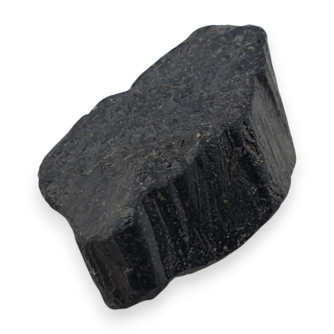 Czarny turmalin bryłka z dziurką 17x11 mm nr 335
