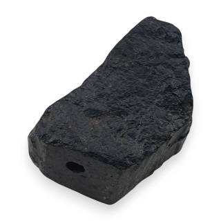 Czarny turmalin bryłka z dziurką 17x12 mm nr 305