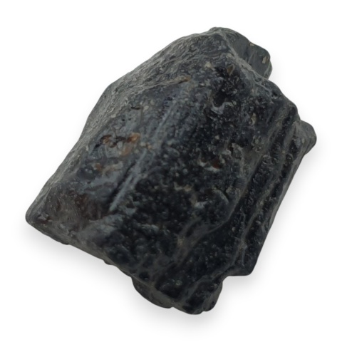 Czarny turmalin bryłka z dziurką 17x13 mm nr 360