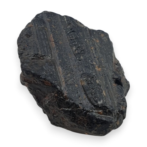 Czarny turmalin bryłka z dziurką 18x15 mm nr 314