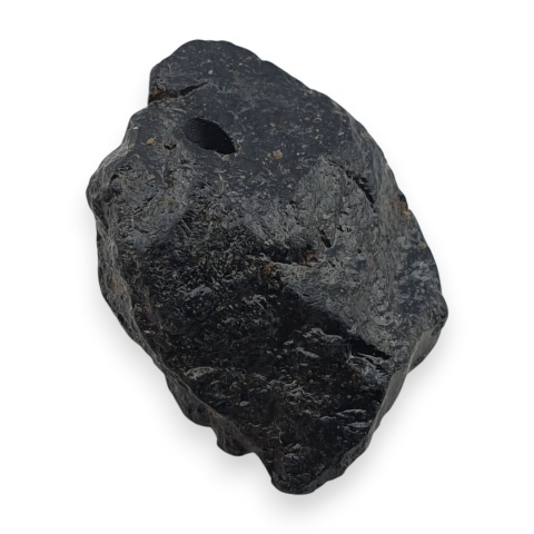 Czarny turmalin bryłka z dziurką 20x14 mm nr 311