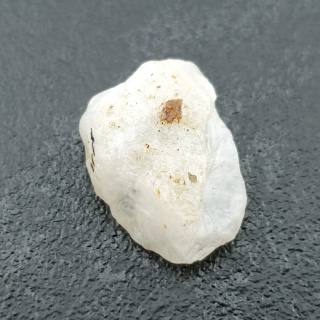 Kamień księżycowy bryłka z dziurką 19x14 mm nr 11
