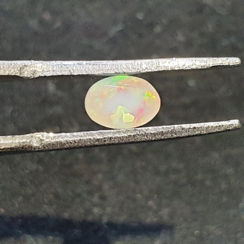 Opal z Etiopii fasetowany 6x4 mm nr A243