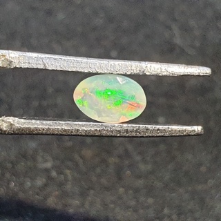 Opal z Etiopii fasetowany 6x4 mm nr A244