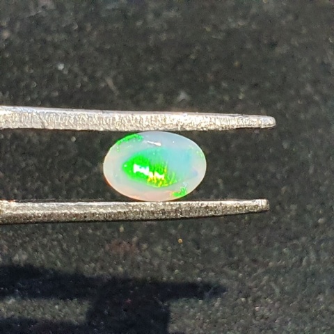 Opal z Etiopii fasetowany 6x4 mm nr A245