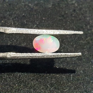 Opal z Etiopii fasetowany 6x4 mm nr A250