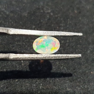 Opal z Etiopii fasetowany 6x4 mm nr A251