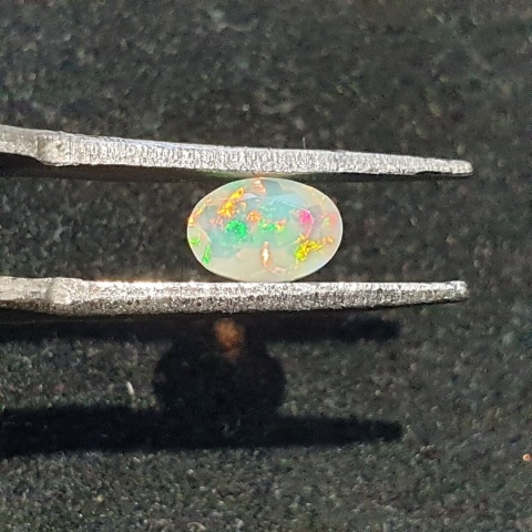 Opal z Etiopii fasetowany 6x4 mm nr A251