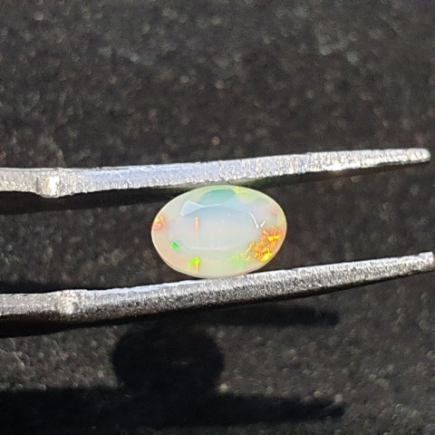 Opal z Etiopii fasetowany 6x4 mm nr A256