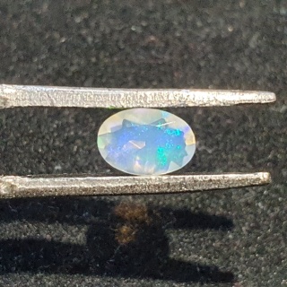 Opal z Etiopii fasetowany 6x4 mm nr A259