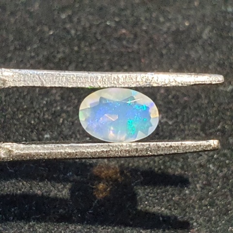 Opal z Etiopii fasetowany 6x4 mm nr A259